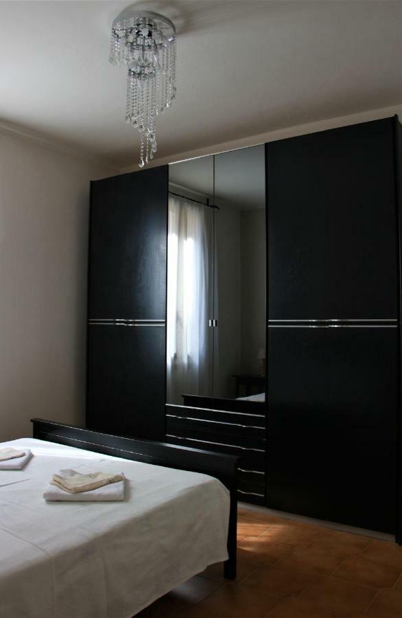 Anna'S Apartment, The Heart Of Bologna. Екстер'єр фото
